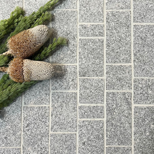 Neo Grey Porcelain Cobbles